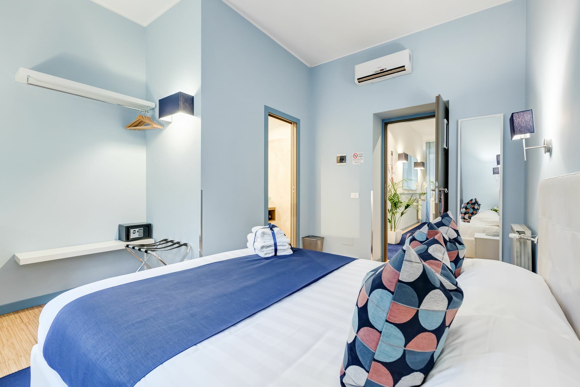 Easy Budget Colosseo Gasthof Rom